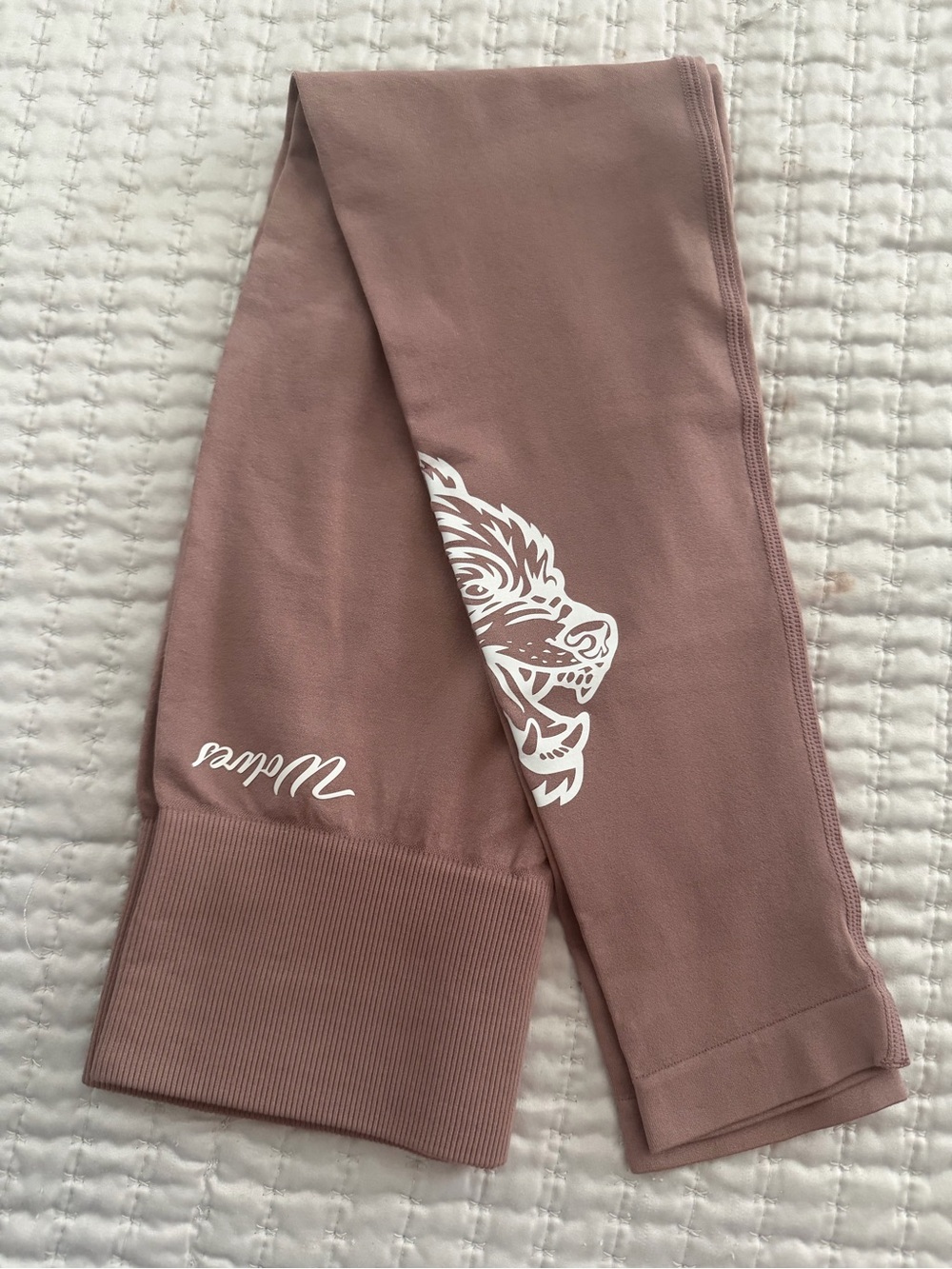 Darc Sport Mauve Leggings with White Tiger Graphic